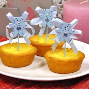 GEBOORTE CUPCAKE PRIKKER - BLAUWE BEER (12st.)