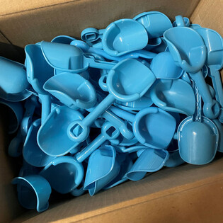 **MEGA GOEDKOOP** KLEINE STRAND / ZANDBAK SCHEPJES (200st.)